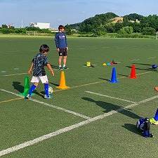 個人レッスン・グループレッスン受け付けております⚽